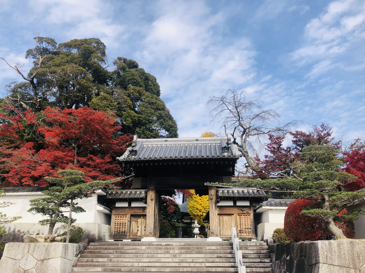 曜光山月山寺