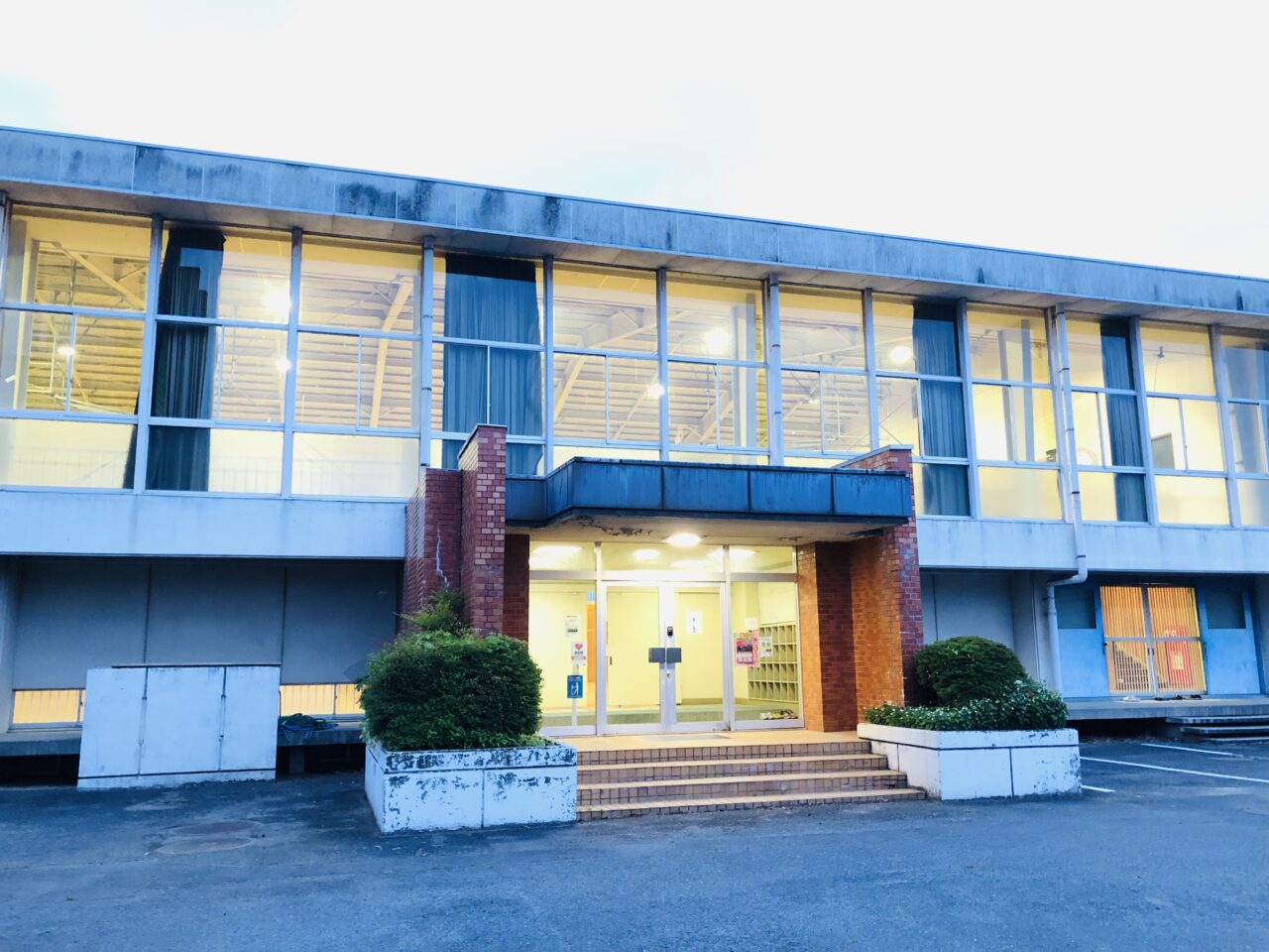 岩瀬小学校体育館